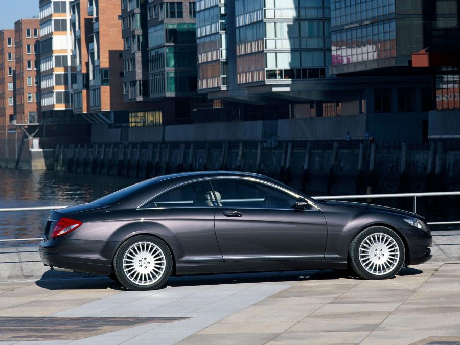  Mercedes-Benz CL500 2006 года  (фото 2 из 20)